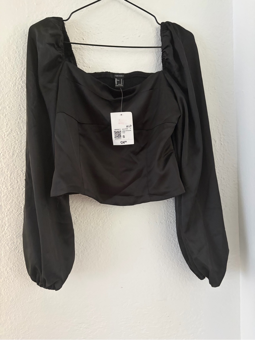 Forever 21 Black Puff-Sleeve Square Neck Crop Blouse
